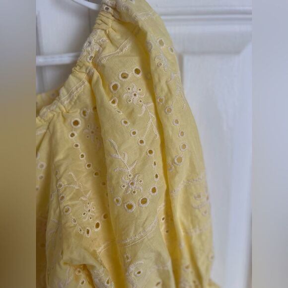 Yellow Eyelet Off-Shoulder Top - Picture 4 of 9